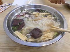 -福屿鲜捞小吃·捞化(福屿总店)