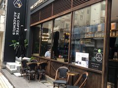 -The Coffee Academïcs(铜锣湾店)