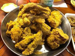 -BHC炸鸡(明洞总店)