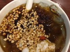 -皇城坝小吃(科华成都王府井购物中心店)