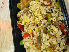 -老头爱马仕酸豇豆炒饭(丰富路店)