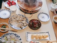 -东镇老火锅(长春路首店)