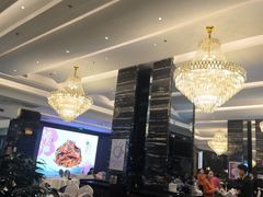 -万龙洲海鲜(大兴绿地缤纷城店)