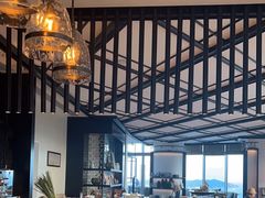 -瑰丽酒店·海吧·天际下午茶·现场DJ·天台酒吧