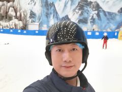 -长沙湘江冰雪世界