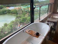 -广州汇华希尔顿逸林酒店