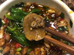 -菌海森林·非遗野生菌火锅(西山区滇池路摩根道店)