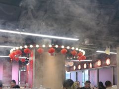 -四囍码头海鲜烧烤自助火锅(外滩南京东路悦荟广场店)