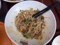 -海口骑楼小吃街