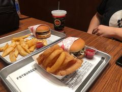 -FATBURGER 特富客汉堡(外交公寓店)
