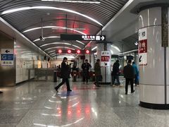 -铁西广场(地铁站)