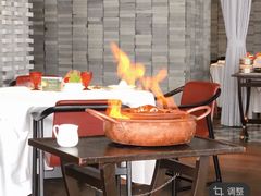 紫铜锅火焰鸡-三号黄浦会Canton Table
