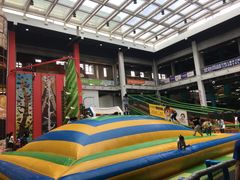 -蒙特利亲子乐园