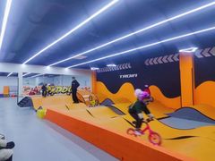 -Kiddo趣多儿童滑步车骑行会(宏泰广场店)