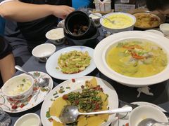 -江宴渔村·鱼鲜土菜(紫荆广场店)