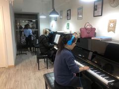 -梅纳·钢琴声乐架子鼓Mena Music(双井店)