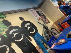 -马路边边 传媒大学店