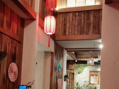 -挂旗柴锅鸡(蚌山区嘉年华店)