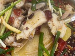 -乡土特色.冷锅鱼.牦牛肉汤锅