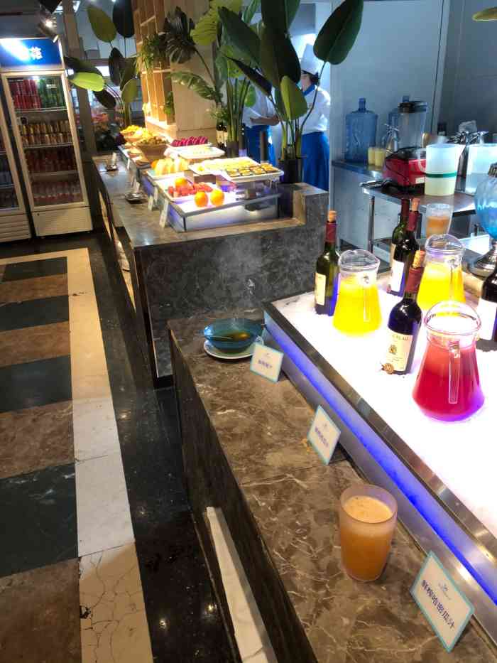 蓝钻·国际美食海鲜自助百汇(西直门店)