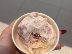 -Inside Scoop Suria KLCC