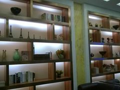 -唛客疯量贩式KTV(金飞达广场店)