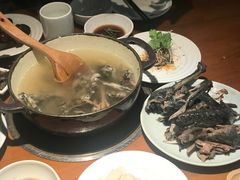 -黑鸡小馆(金源店)