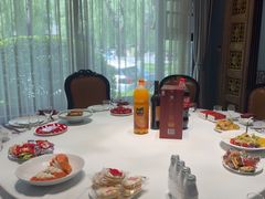 -鹊华居·地道鲁菜·海鲜·融合味(大明湖店)