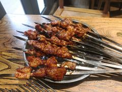 称斤烤肉-有奴思烤肉·清真(正宁路店)