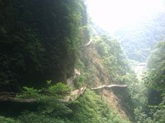 -重庆神龙峡漂流