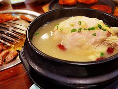 参鸡汤-首尔馆韩国料理(金童路店)