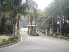 -麓湖高尔夫球俱乐部