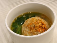 蟹粉狮子头-怡园饭店-餐厅(四望亭店)
