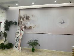 -紫琪尔胸部养护中心