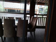 -铜锣湾·有麝自然香(重庆新天地店)