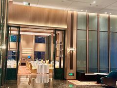-景月阁空中食府(希尔顿酒店)
