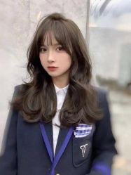 -首脑美发沙龙