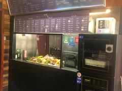 -万记麻辣烫国展总店