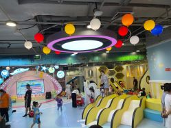 -孩子王(番禺万达广场店)