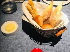 前菜面包-弦月窗LUNETTE BY AMANDA(复兴路店)