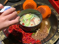 -味舵主重庆火锅(邓尉路店)