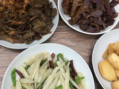-蓝精灵饺子店