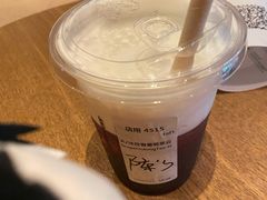 -星巴克臻选(杭州嘉里中心1F店)
