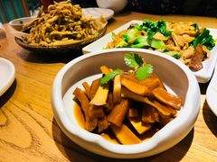 -潮粥荟·潮汕砂锅粥(朝阳大悦城店)