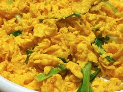 鲜香椿炒鸡蛋-姥姥家春饼店(交大东路店)
