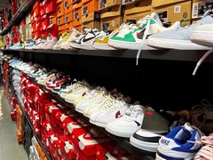 -法雅体育工厂店(皂君庙路店)