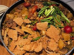 -俭寨大盘鸡·缸子肉·小公鸡·新疆菜(云通店)
