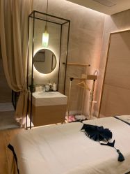 -苑苑vbeauty科技美容SPA