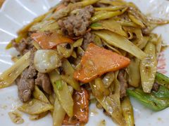 鲜笋炒牛肉-南记食粥坊·宵夜大排档(南桂店)