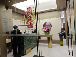 -Kraemer Paris苏豪路易士·嘉玛发廊